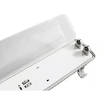 LUMINARIA T8 ESTANCO 120 CM P/2 TUBO LED 01